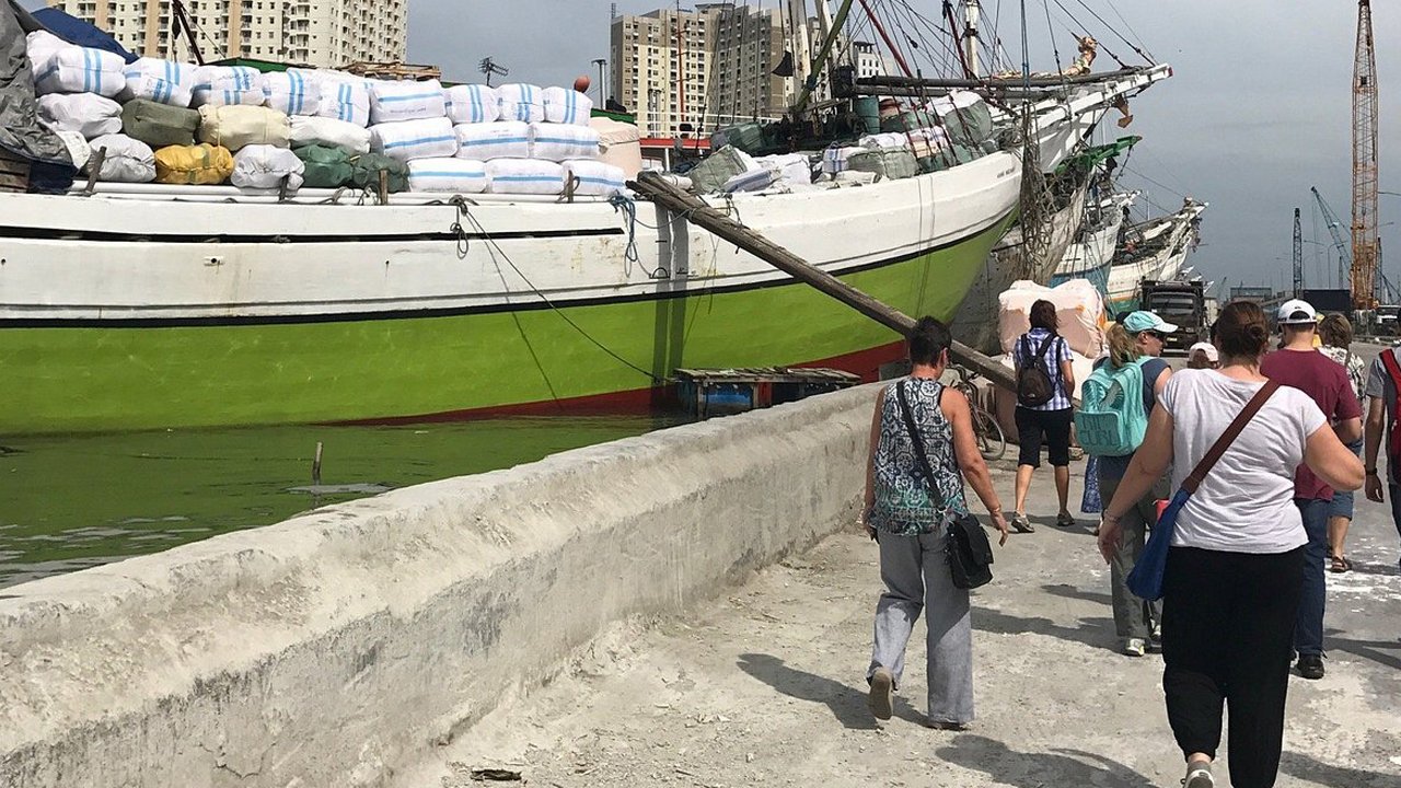 Uncovering the Hidden Gems of Jakarta on a Cruise Tour Shore Excursion