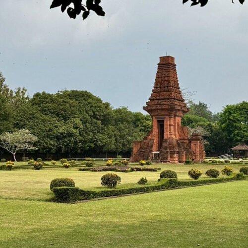 Unforgettable Shore Excursion: Trowulan, the Jewel of East Java